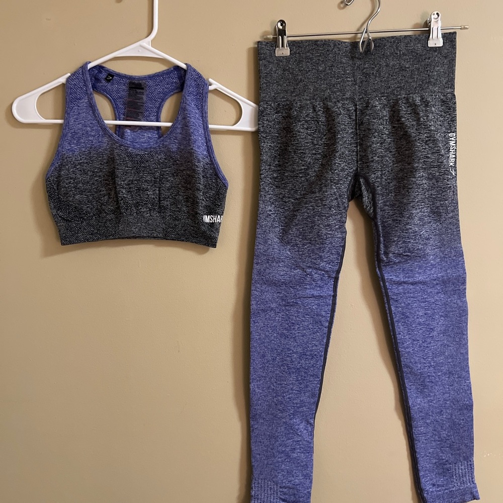 Gymshark matching set. Purple/Black ombré.